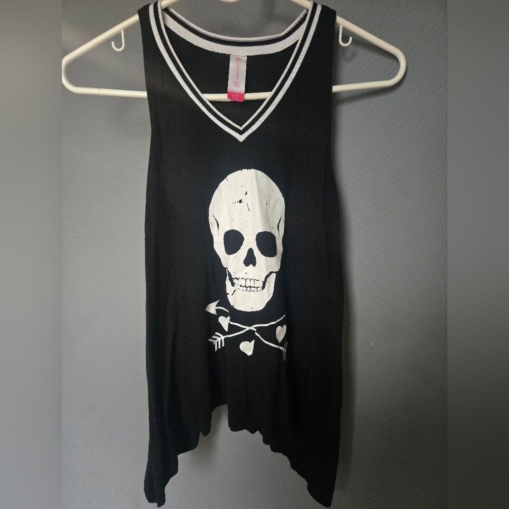 No Boundaries Black Skull Tank Top